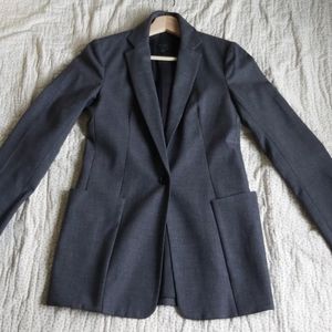 Aritzia  Babaton wool blazer